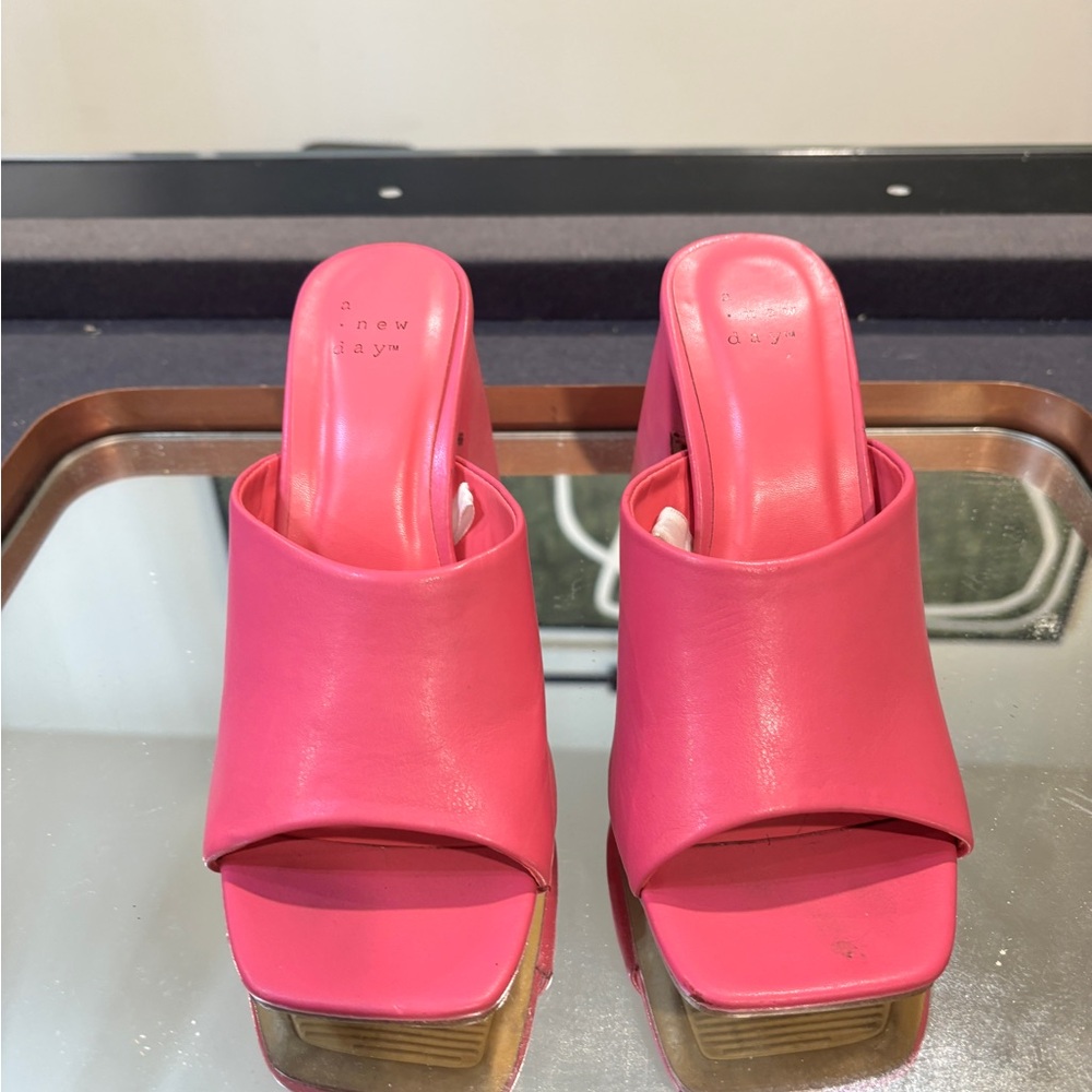 A New Day Fuchsia Pink Mules size 7